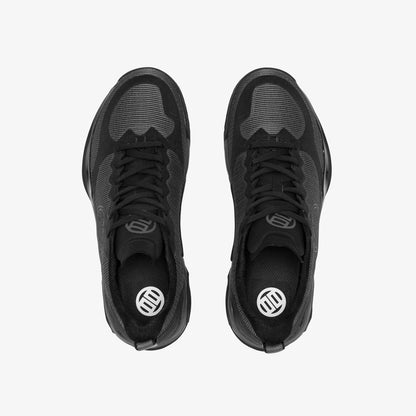 black training shoes for weight lifters