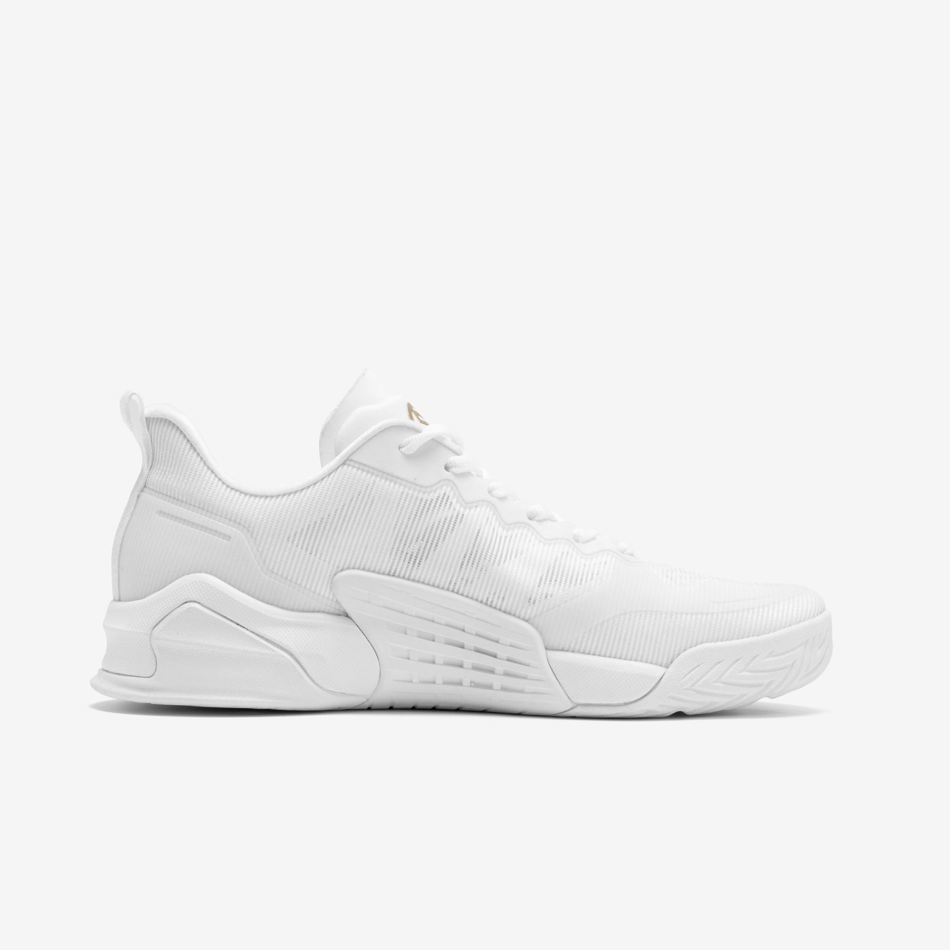 white athletic shoe ideal for training